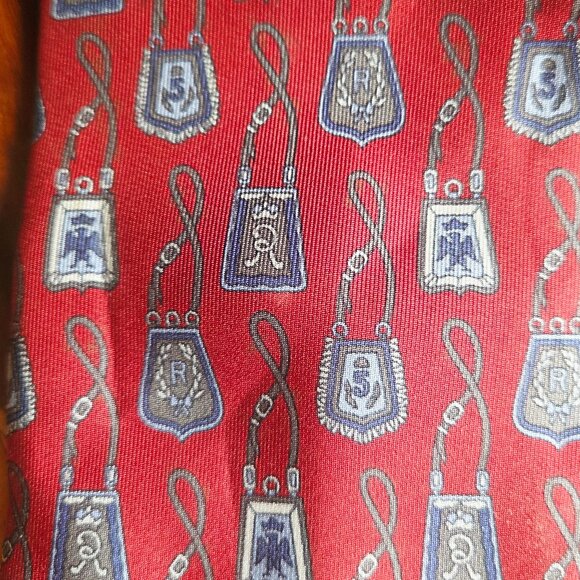 Authentic 100% Silk Gucci Iconic Bag Pattern Tie - Picture 3 of 6